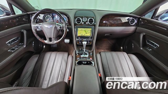 Bentley Flying Spur — interior