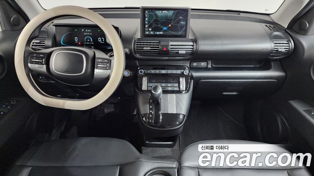 Hyundai Casper — interior