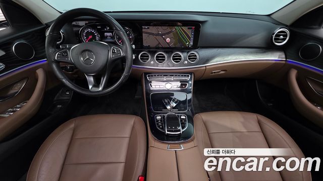 Mercedes-Benz E-Class — interior