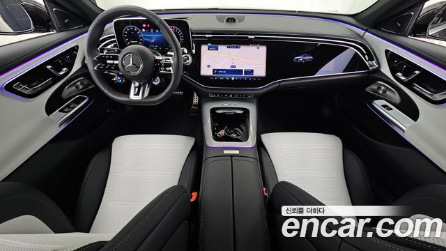 Mercedes-Benz E-Class — interior