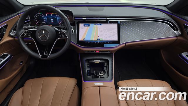 Mercedes-Benz E-Class — interior