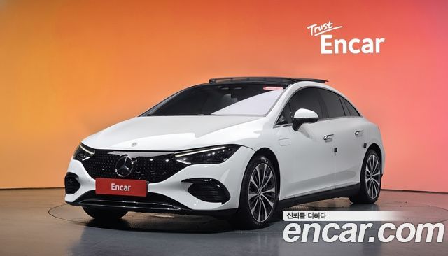 Mercedes-Benz EQE — exterior