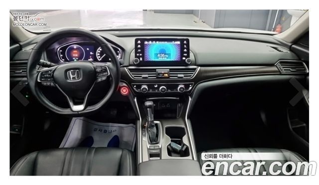 Honda Accord — interior