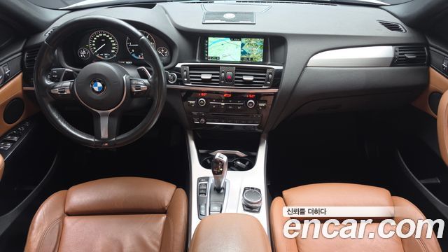 BMW X4 — interior