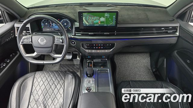 KG Mobility Rexton — interior
