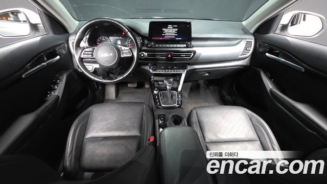 Kia Seltos — interior