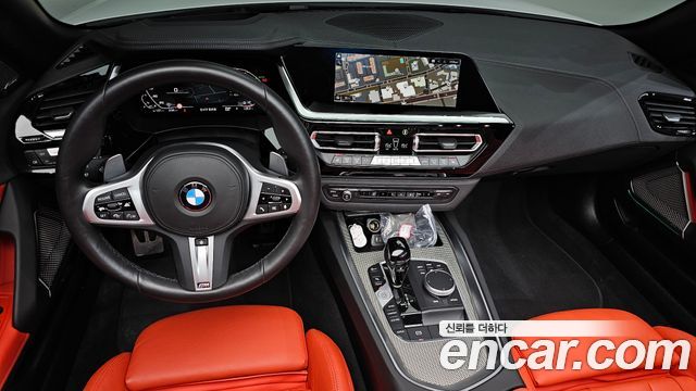 BMW Z4 — interior