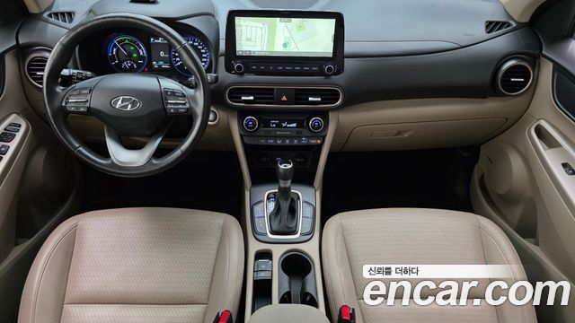 Hyundai Kona — interior