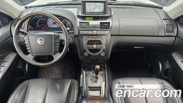 KG Mobility Rexton — interior