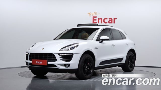 Porsche Macan — exterior