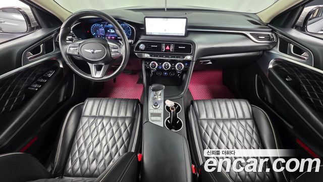 Genesis G70 — interior