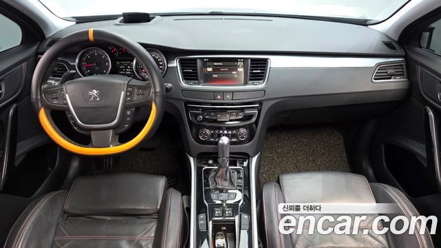 Peugeot 508 — interior