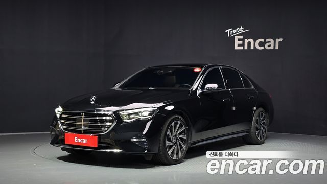 Mercedes-Benz E-Class — exterior