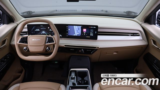 KG Mobility Actyon — interior