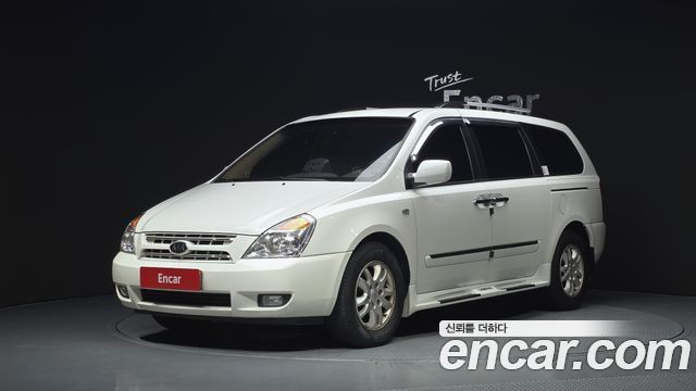 Kia Carnival — exterior