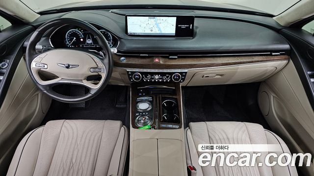 Genesis G80 — interior