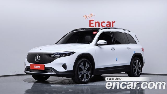 Mercedes-Benz EQB — exterior