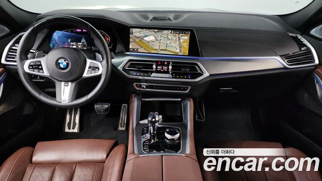 BMW X6 — interior