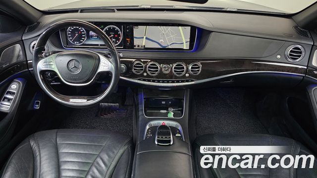 Mercedes-Benz S-Class — interior