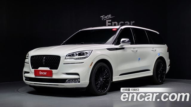Lincoln Aviator — exterior