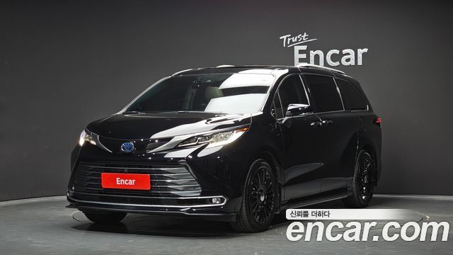 Toyota Sienna — exterior