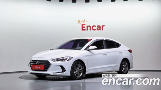 Hyundai Avante — exterior