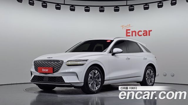 Genesis GV70 — exterior