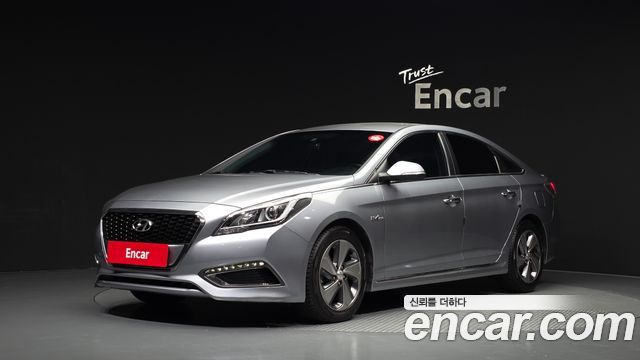 Hyundai Sonata — exterior