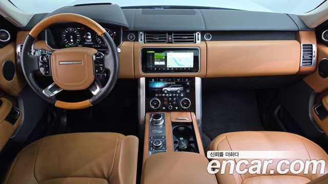 Land Rover Range Rover — interior