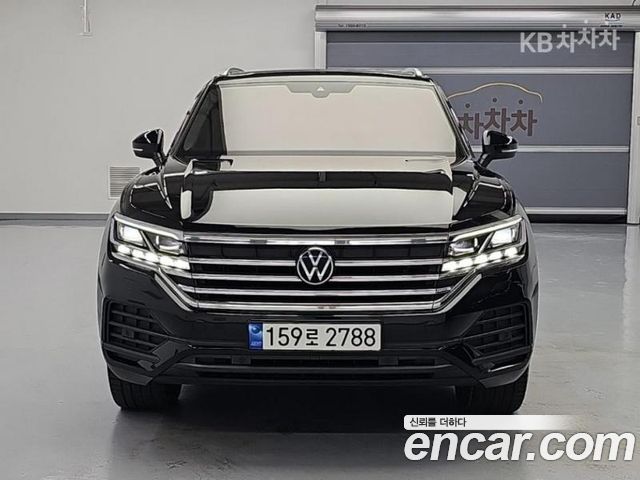 Volkswagen Touareg — exterior