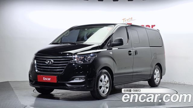 Hyundai Starex — exterior