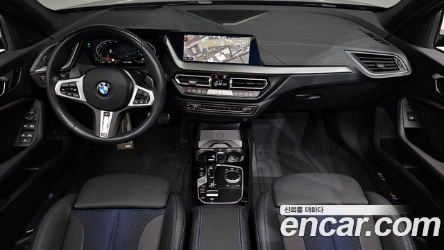 BMW 1 Series — interior
