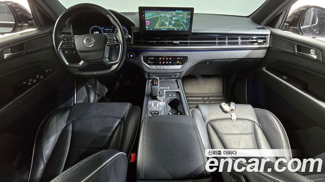 KG Mobility Rexton — interior