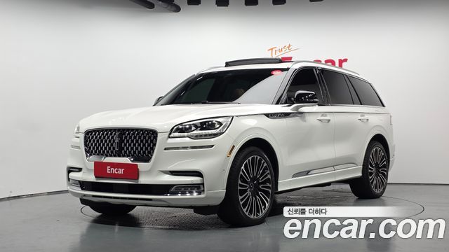Lincoln Aviator — exterior