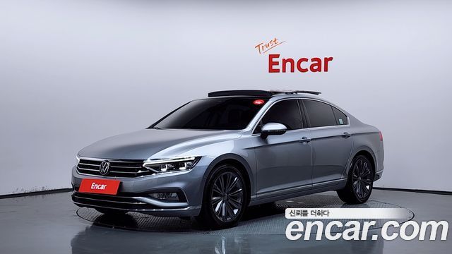 Volkswagen Passat — exterior