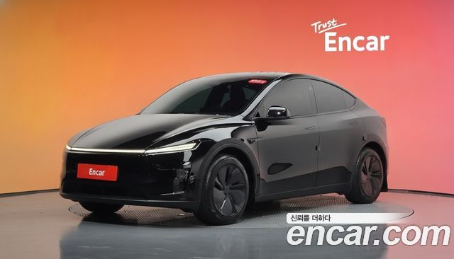 Tesla Model Y — exterior