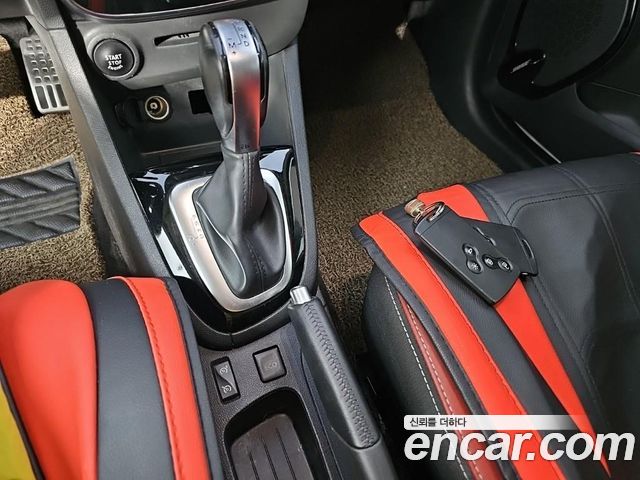 Renault Korea Clio — interior