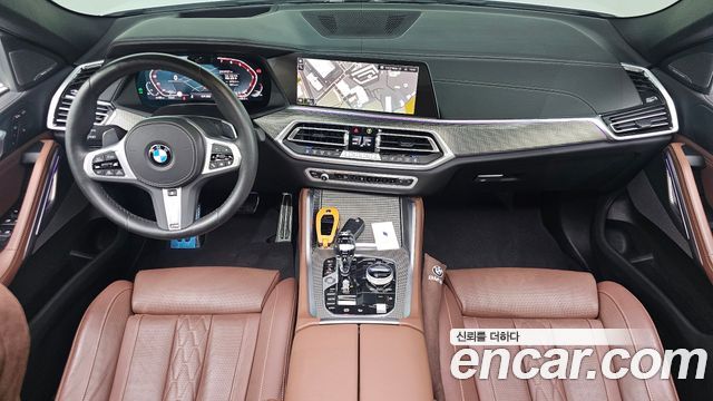 BMW X6 — interior