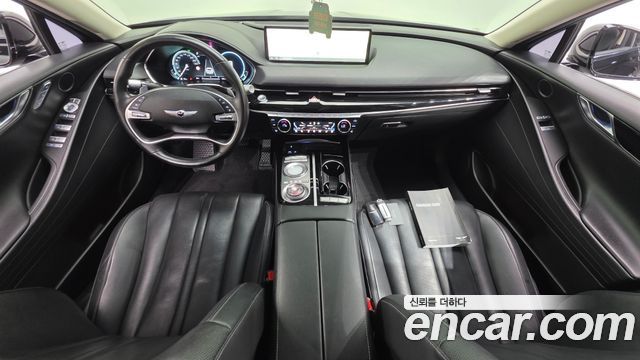 Genesis G80 — interior