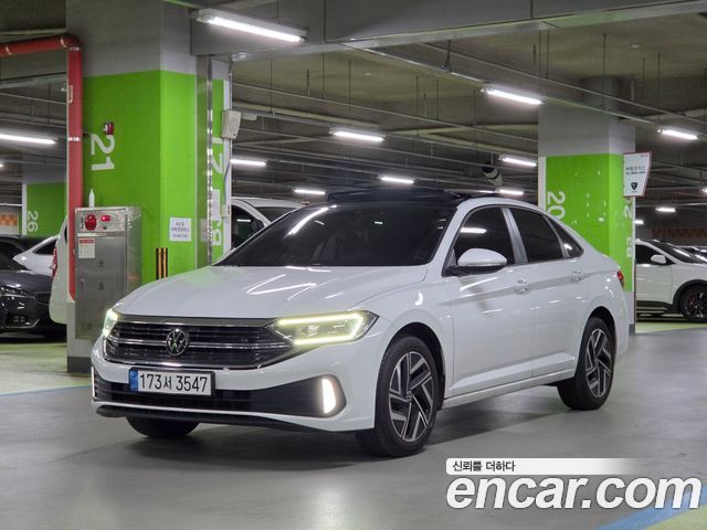 Volkswagen Jetta — exterior