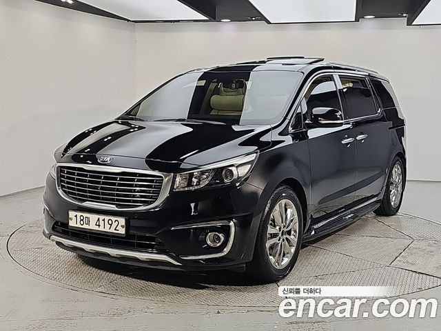 Kia Carnival — exterior