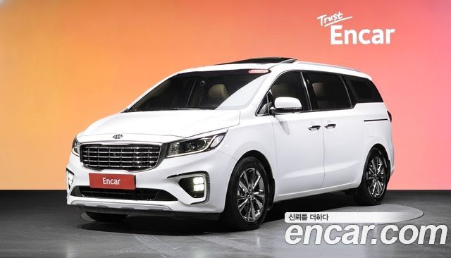 Kia Carnival — exterior