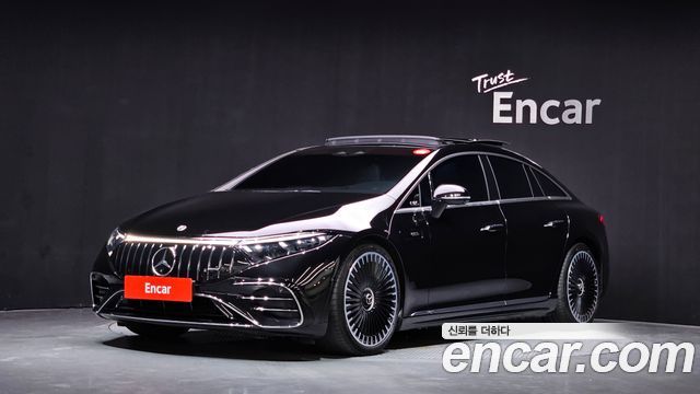 Mercedes-Benz EQS — exterior
