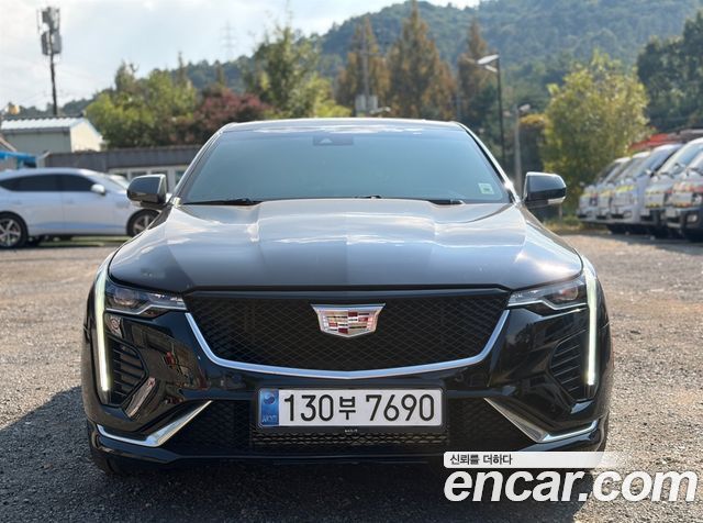 Cadillac CT4 — exterior