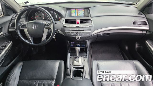 Honda Accord — interior