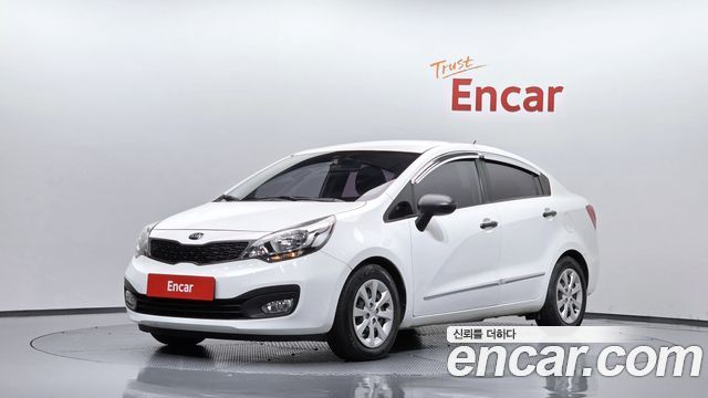 Kia Pride — exterior