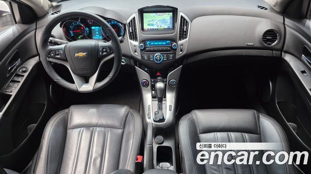 Chevrolet Korea Cruze — interior