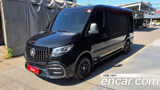 Mercedes-Benz Sprinter — exterior