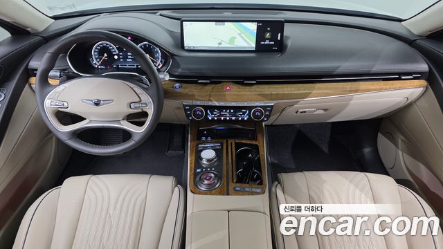 Genesis G80 — interior