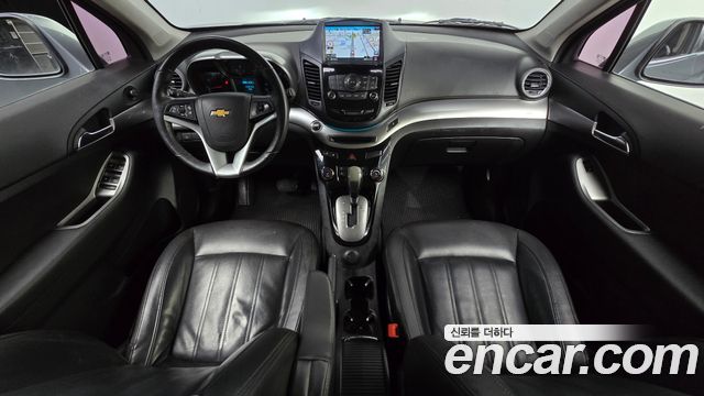 Chevrolet Korea Orlando — interior